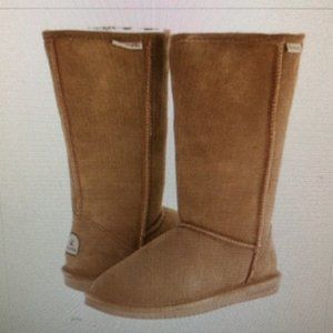 LIKE NEW BEARPAW EMMA TALL BOOTS Size 9
